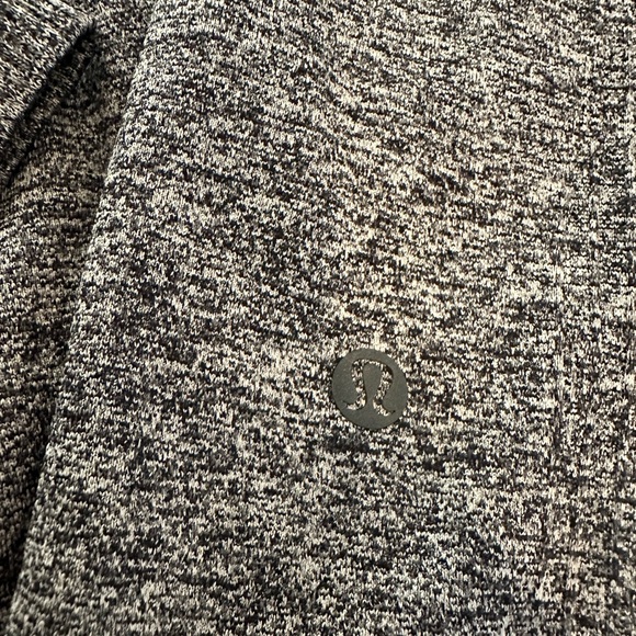 Engineered Warmth Long Sleeve Crew - Black & White - Picture 9 of 9